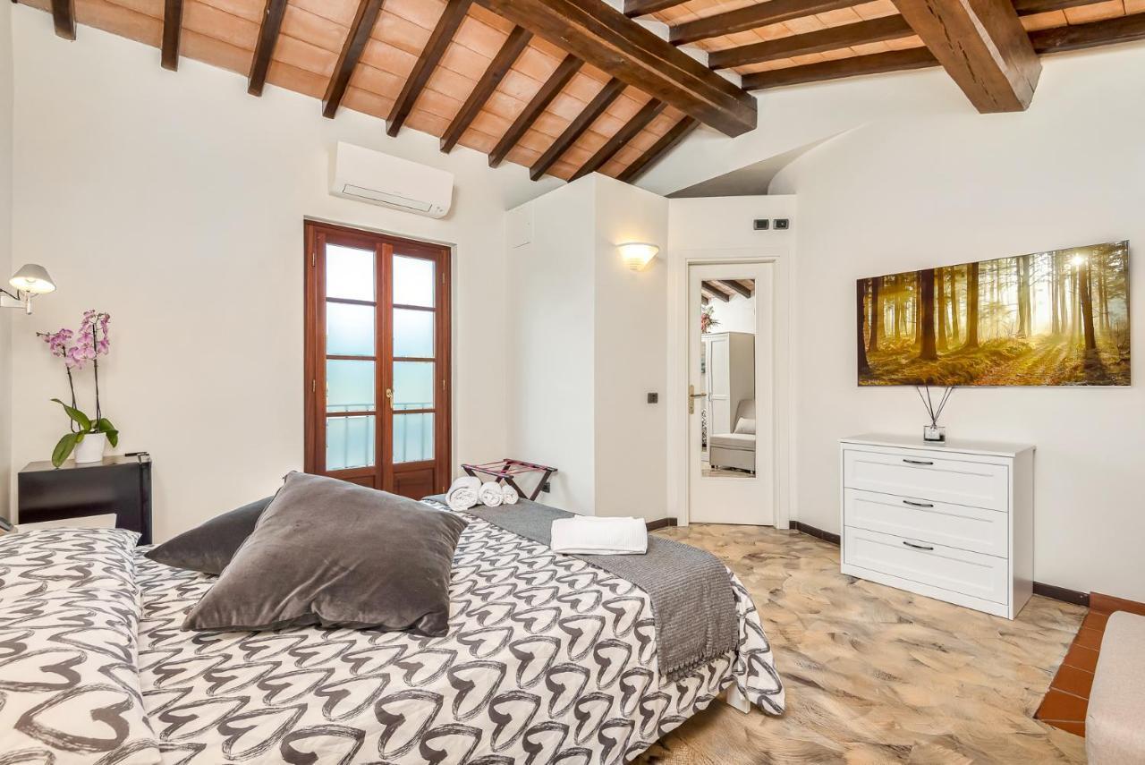 Hotel La Pietra Restaurant Fosdinovo Dış mekan fotoğraf